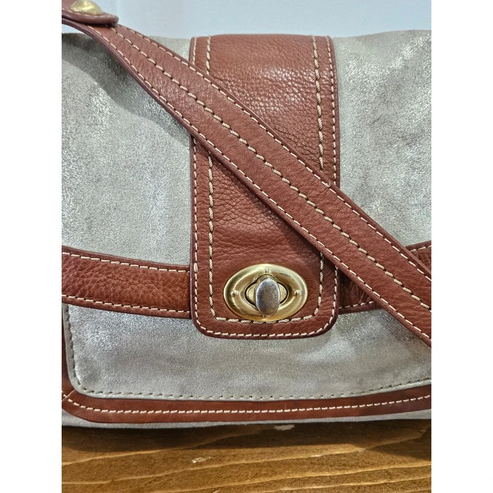 VTG Y2K Boho Chic Hobo SAK Metallic Gold Brown Leather Shoulder Bag Tassel